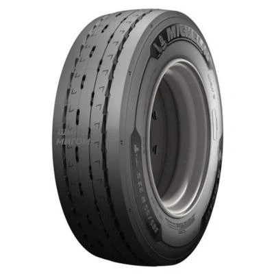 Michelin X Multi T2 235 75 R17.5 143/141J